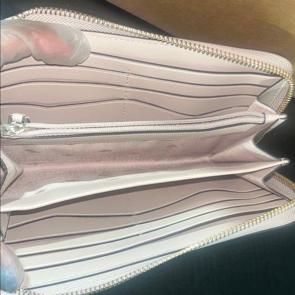 Kate Spade metallic champagne zip Clutch - Picture 8 of 10